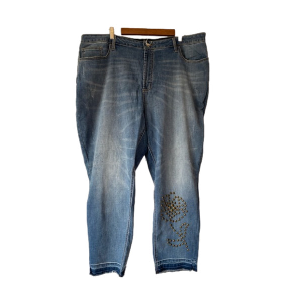 Curations 90's Trendy Distressed Floral Beaded Accent Raw Hem Denim Jeans 24W - Picture 1 of 8